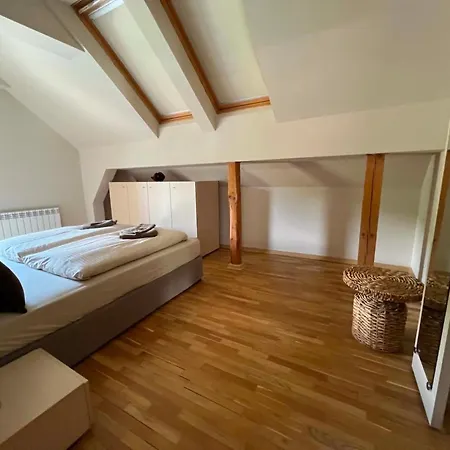 U Izhu With Private Pool, Sauna & Bbq Διαμέρισμα *