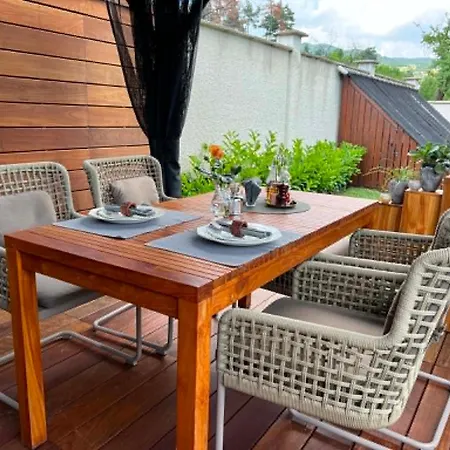 U Izhu With Private Pool, Sauna & Bbq Διαμέρισμα *