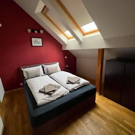 U Izhu With Private Pool, Sauna & Bbq * Prewala